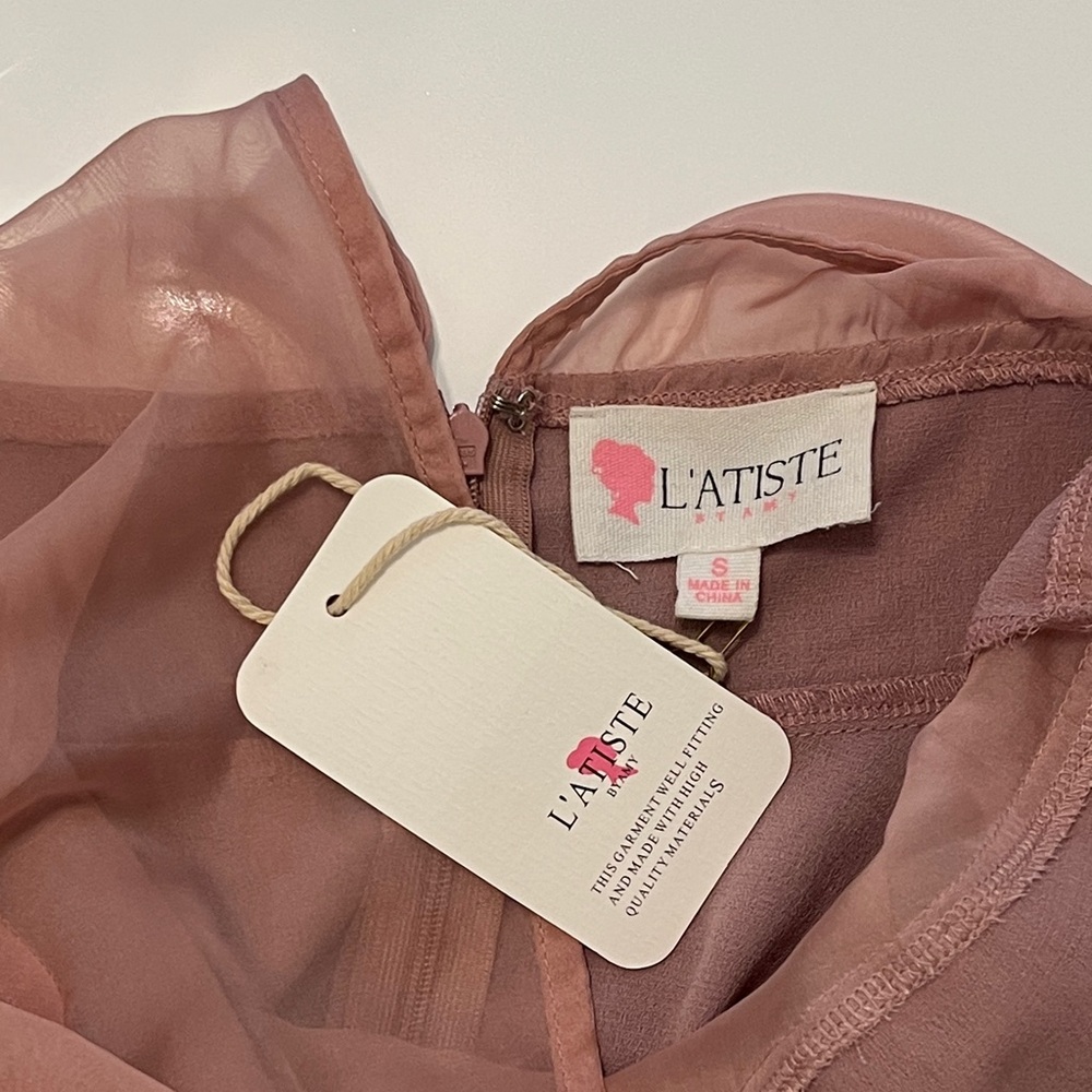 L'ATISTE Mauve Dress with Sheer Pink Sleeves - Picture 2 of 10